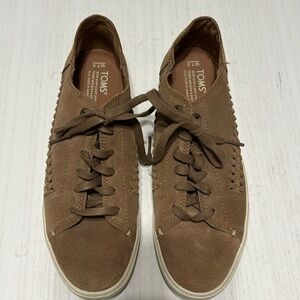 TOMS womens Lenox lace up sneakers shoe